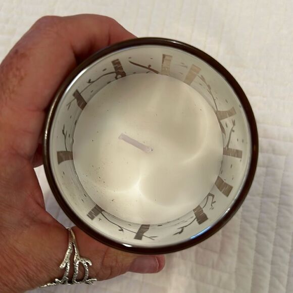 Beautiful Winter Holiday Candle 9.5 oz. Gold Deer in Forest - Picture 3 of 4